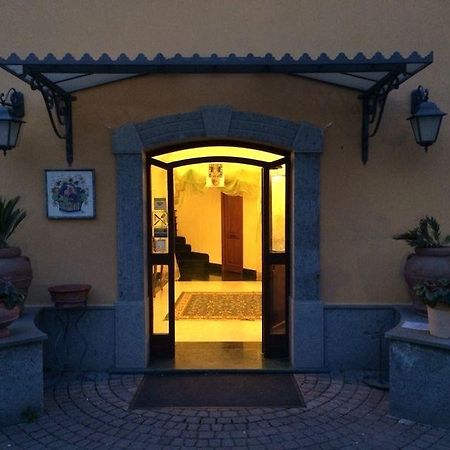 La Locanda Del Palatoraffinato تْشامبينو المظهر الخارجي الصورة