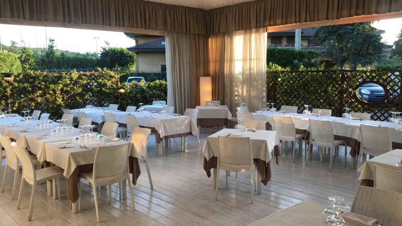 La Locanda Del Palatoraffinato تْشامبينو المظهر الخارجي الصورة
